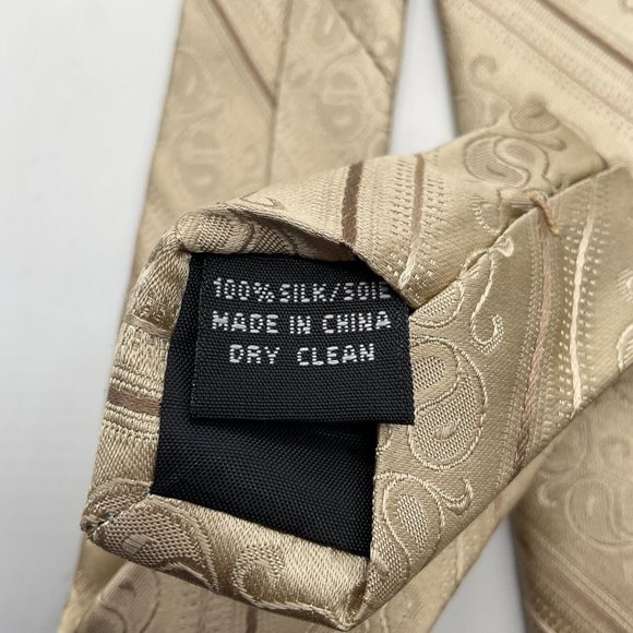 Covington Men's 100% Silk Neck Tie Gold - Picture 5 of 5
